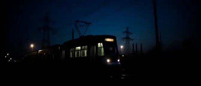 Одесса в темноте: удары по инфраструктуре парализовали работу городского транспорта